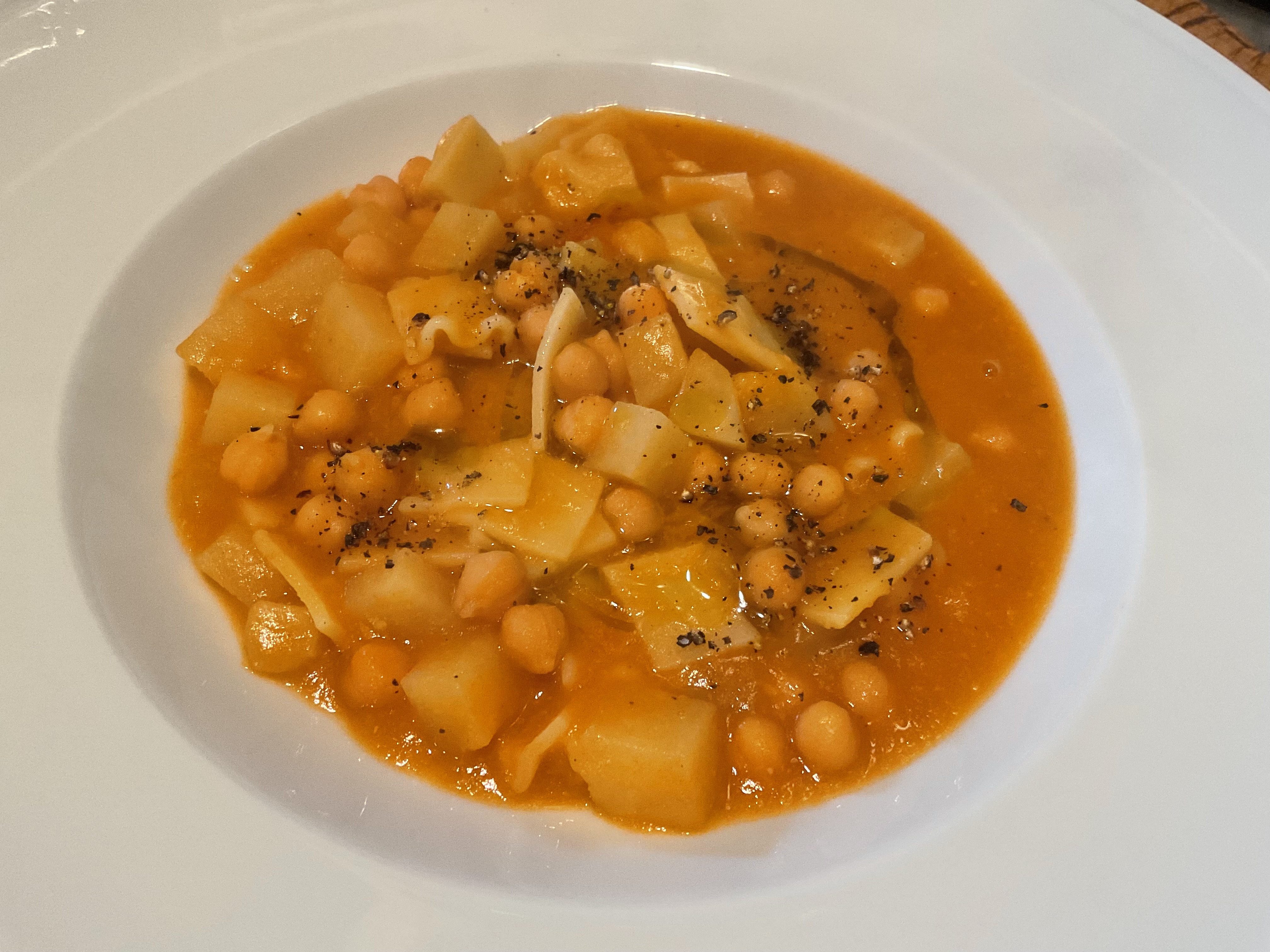 Chickpea soup with pasta and potatoes